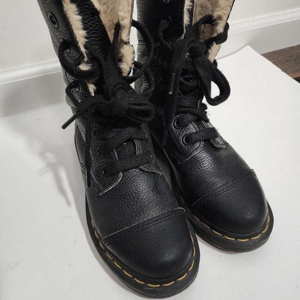 Dr Martens The Original Black Faux Fur High Top Laced Combat Boots Air cushion - Picture 5 of 15